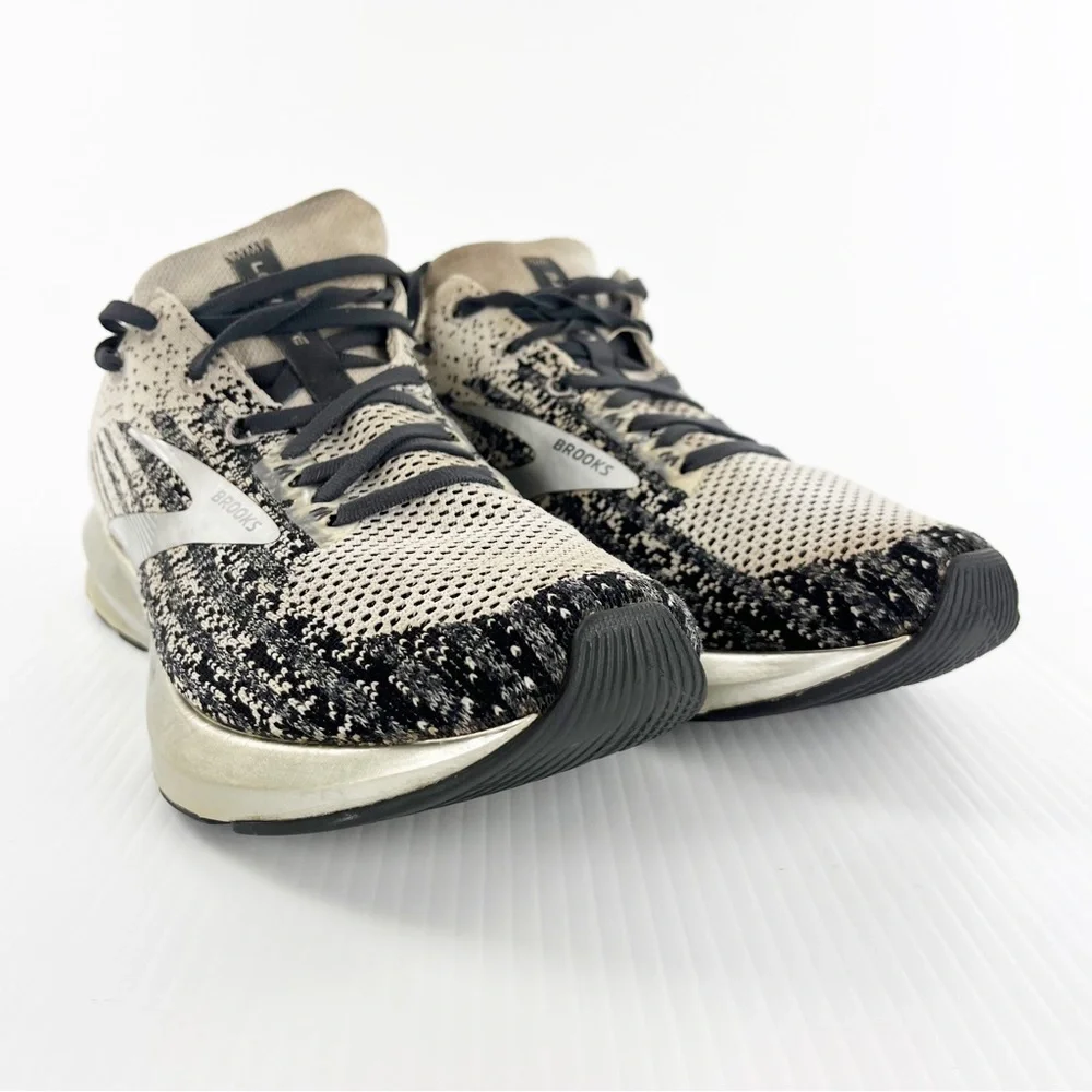 Brooks Levitate 3 Athletic Lace Up Running Sneakers Shoes - Picture 2 of 6